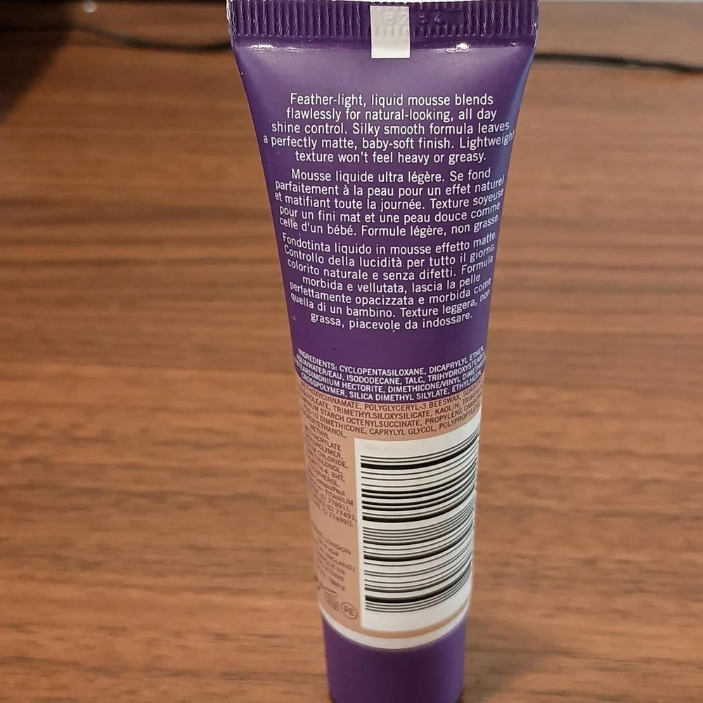 Rimmel London Stay Matte Liquid Mousse - 202 Sun Beige